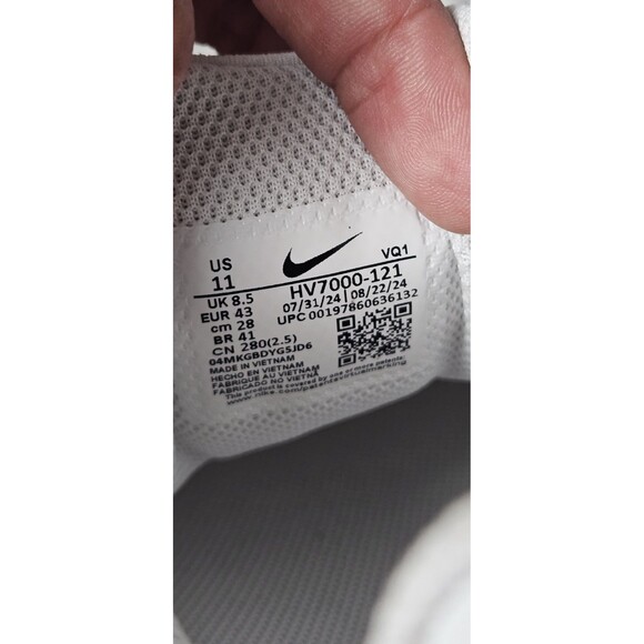 Nike WMNS Air Max Nuaxis SE Summit White HV7000-121 Women's Size 11 - Picture 2 of 13